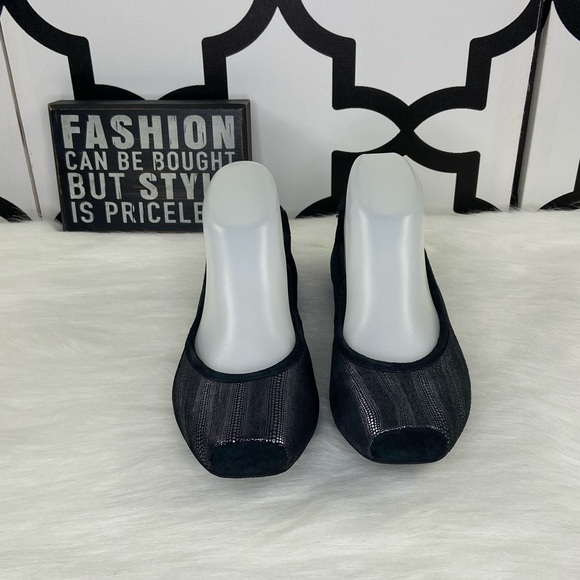 Auti Jamie Black Ballet Flats - Picture 2 of 8